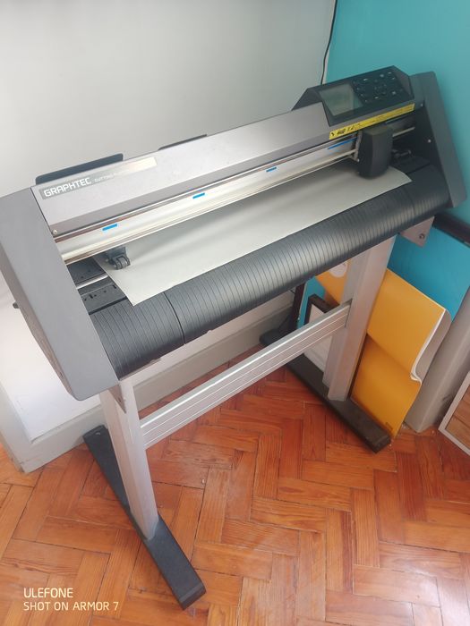 Plotter corte vinil e desenho