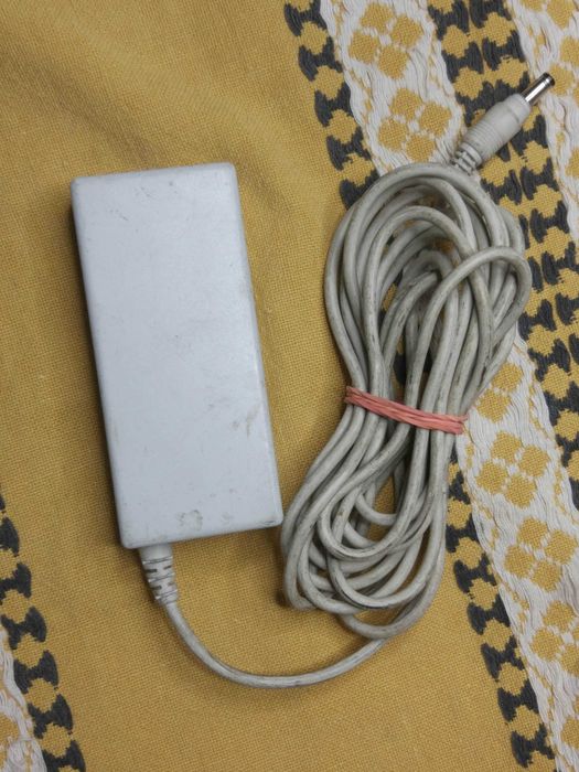Блок питания 5.1V 2.4A Foxlink T012A051 (штекер 4.8X1.7mm)