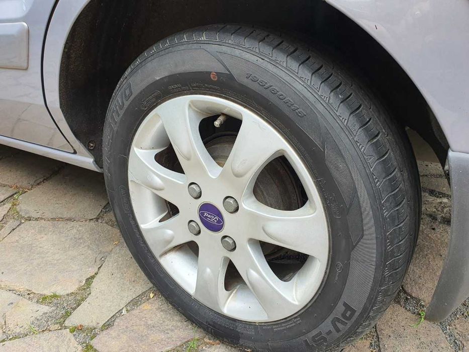 Форд Фюжен 1,4 бензин 2011 рік