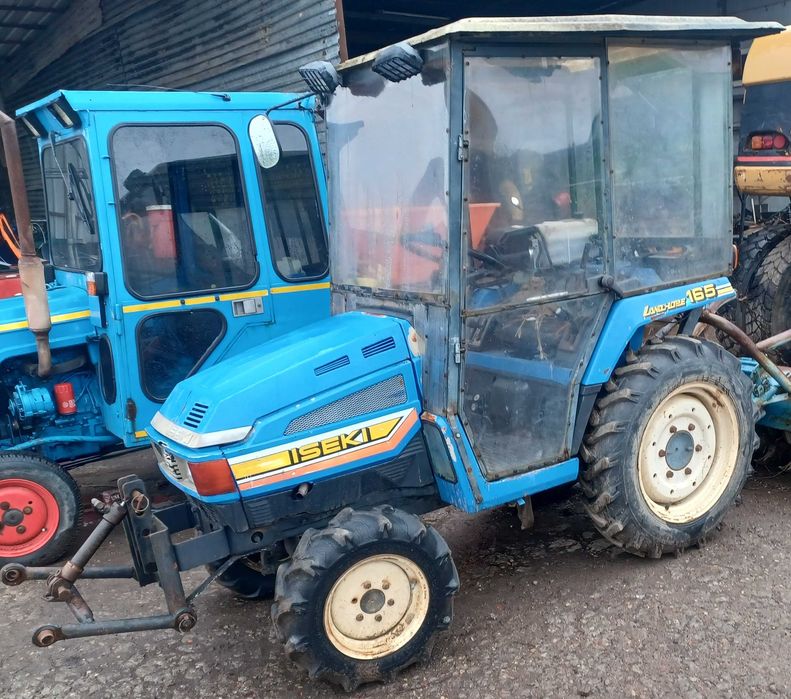 Traktorek Iseki odśnieżanie  pług piaskarka 4x4 mini odśnieżanie