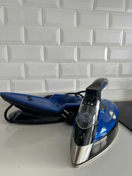 Ferro de Engomar Rowenta FREEMOVE (Ferro de Engomar sem Fios) NOVO