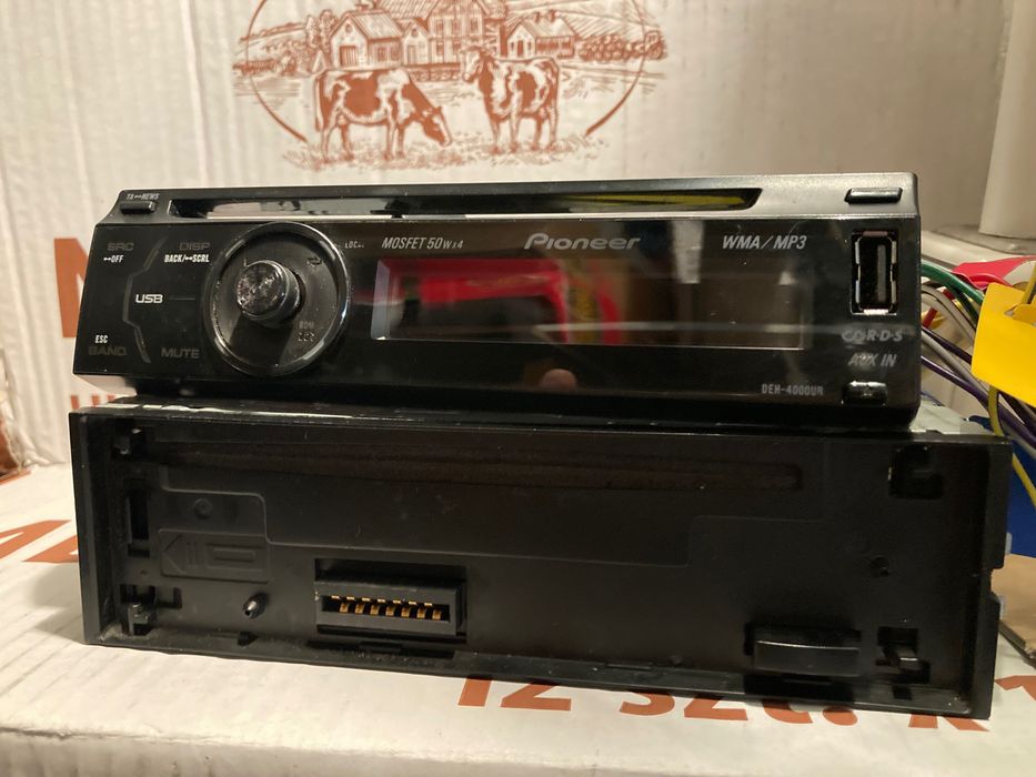 radio samochodowe z CD/usb Pioneer Kenwood JVC itp.