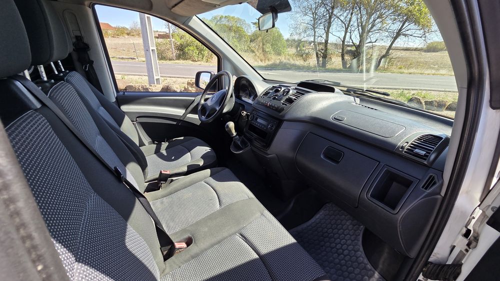 Mercedes Vito CDI - 3 lugares - versão longa