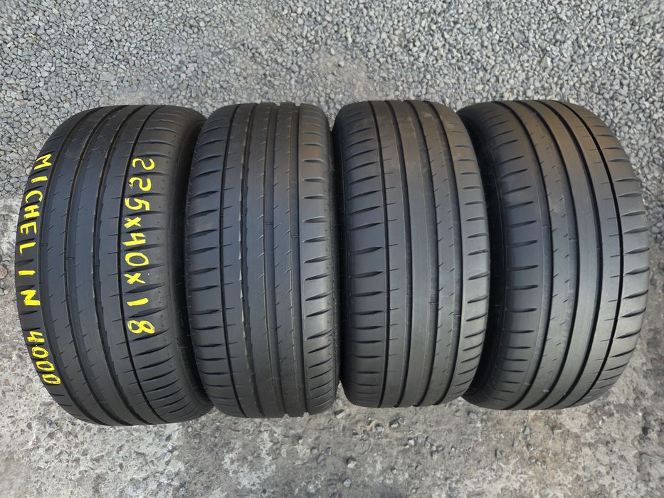 225 40 R18 Michelin