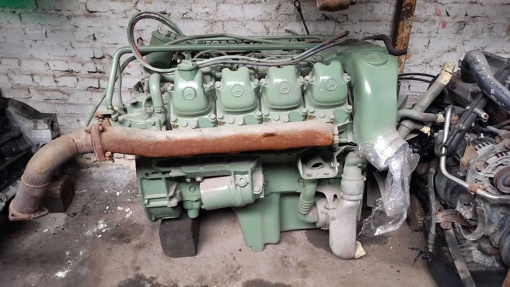 Двигун Mercedes-Benz ОМ 442