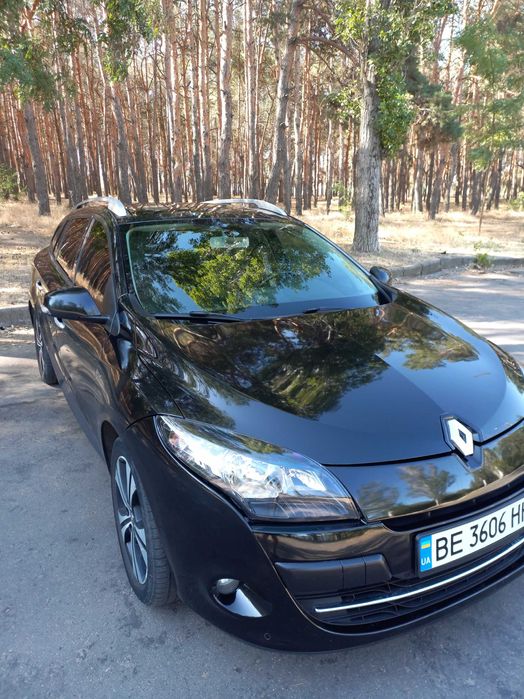 Продаю Рено меган 3