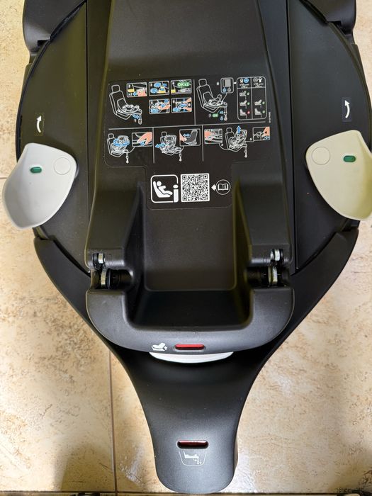 Продам базу FamilyFix 360 Pro  база ISOFIX