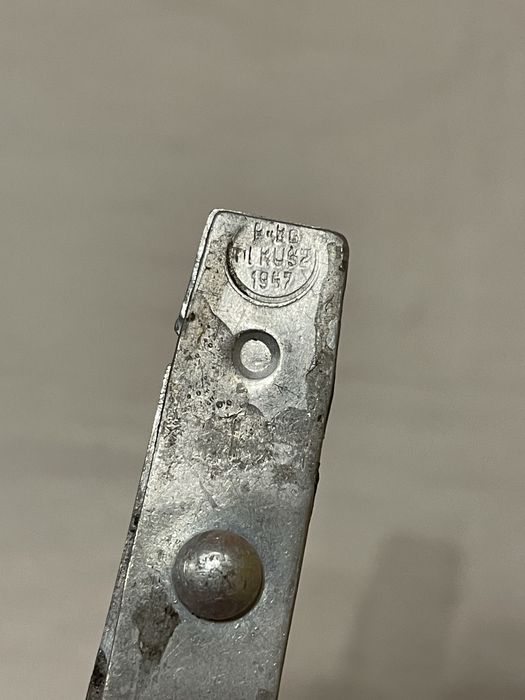 Niezbednik wojskowy olkusz 1947 jednoczęściowy aluminiowy lwp prl wp