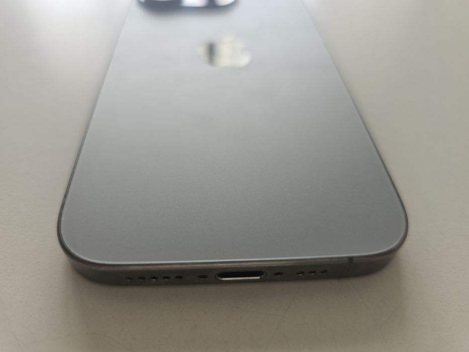 Apple iPhone 15 Pro 128gb Natural Titanium