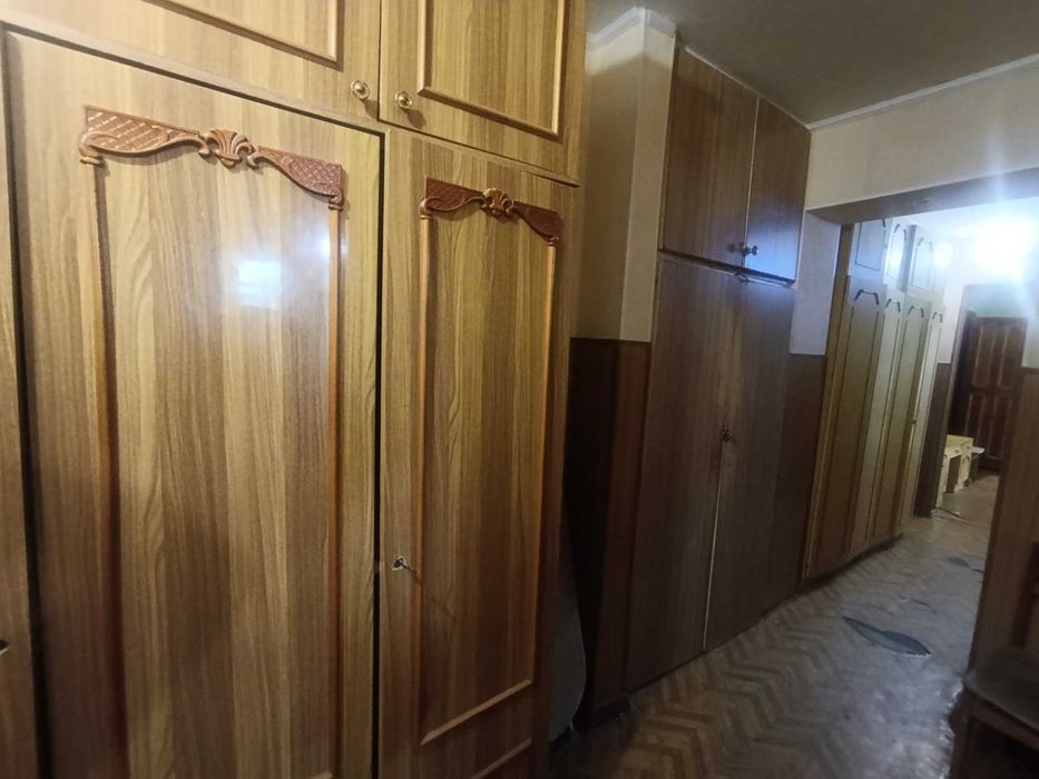 Продам 3-х комнатную на Днепрострое