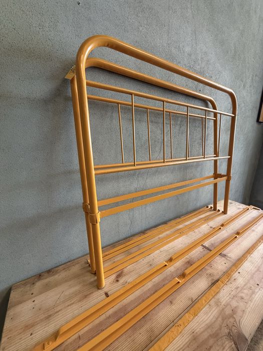 Cama de ferro vintage