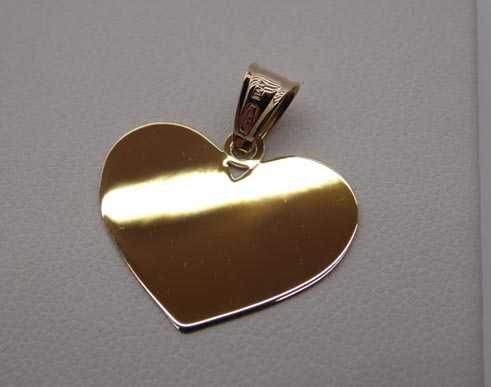Złota zawieszka gładkie serce.