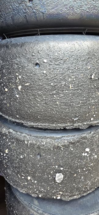 Vendo pneus para kart