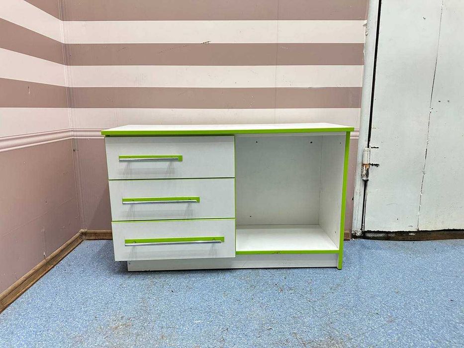 Тумба на три ящика 360х950х600мм в гарному стані