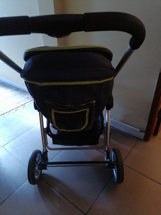 Carrinho zippy azul