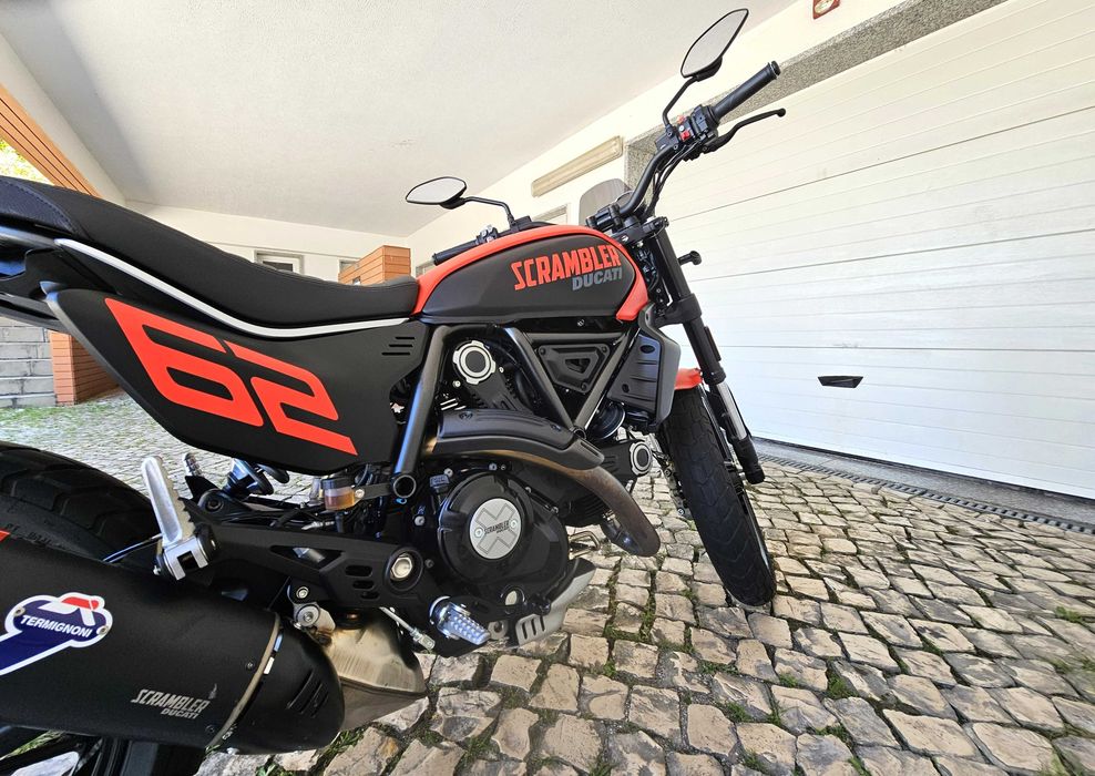 Ducati Scrambler Full Throttle 2023 apenas 3.250 kms Garantia aceito troca