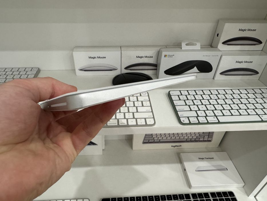 magic trackpad 3 - купити комп'ютери та комплектуючі - Ціна на OLX.ua