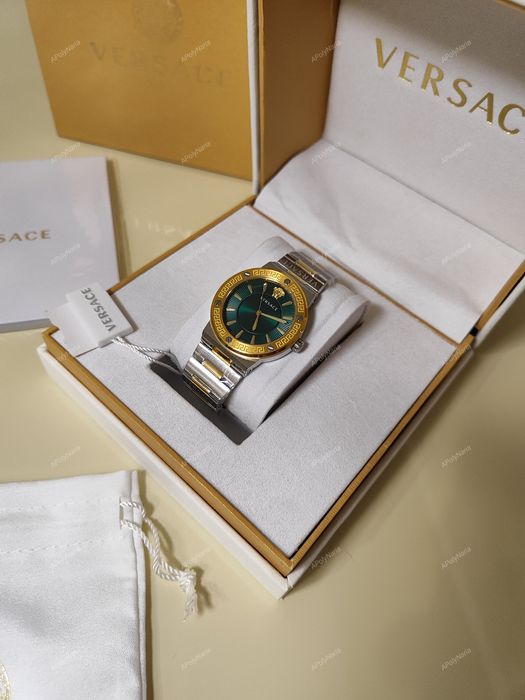 Годинник Versace VEVH00720 Часы Версаче