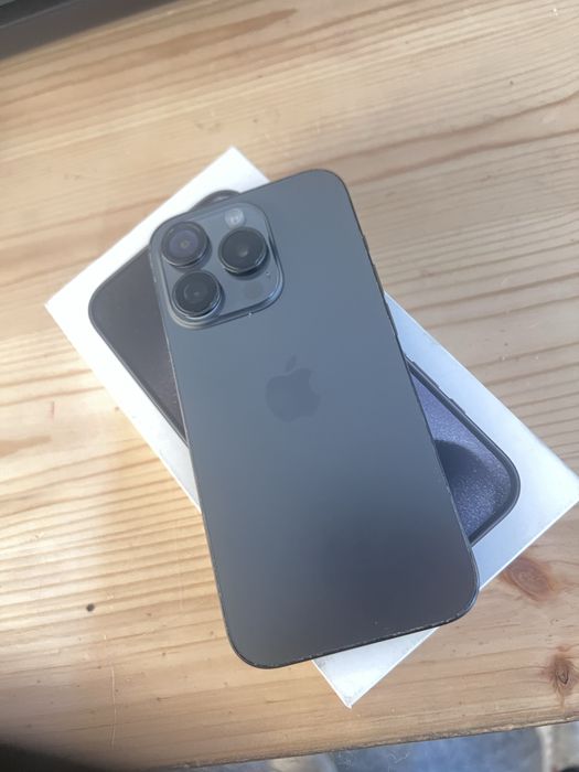 Iphone 15 pro   128gb