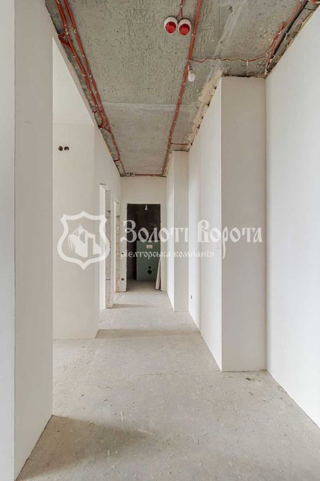 ЖК Метрополіс. Квартира з незакінченим ремонтом в зданому будинку!