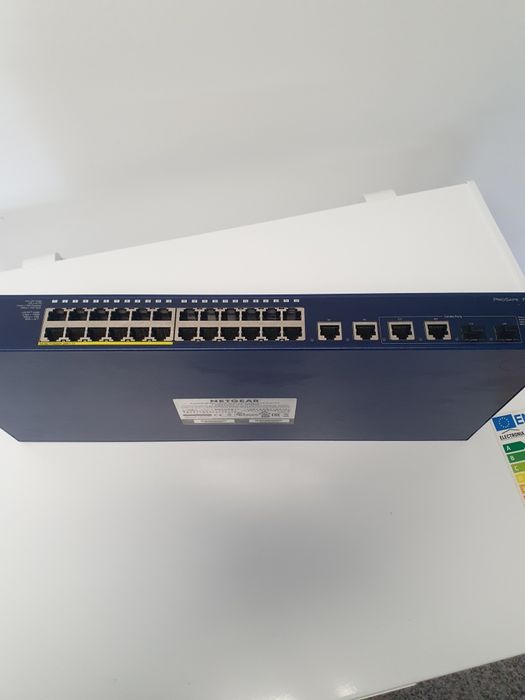 Netgear FS728TLP