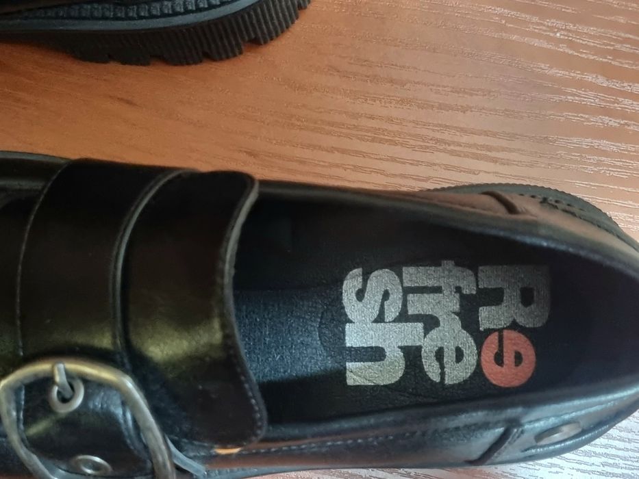 Взуття жіноча демісезонне