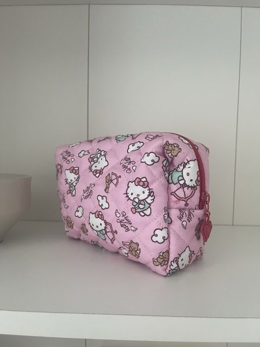 Sinsay hello kitty nowa kosmetyczka