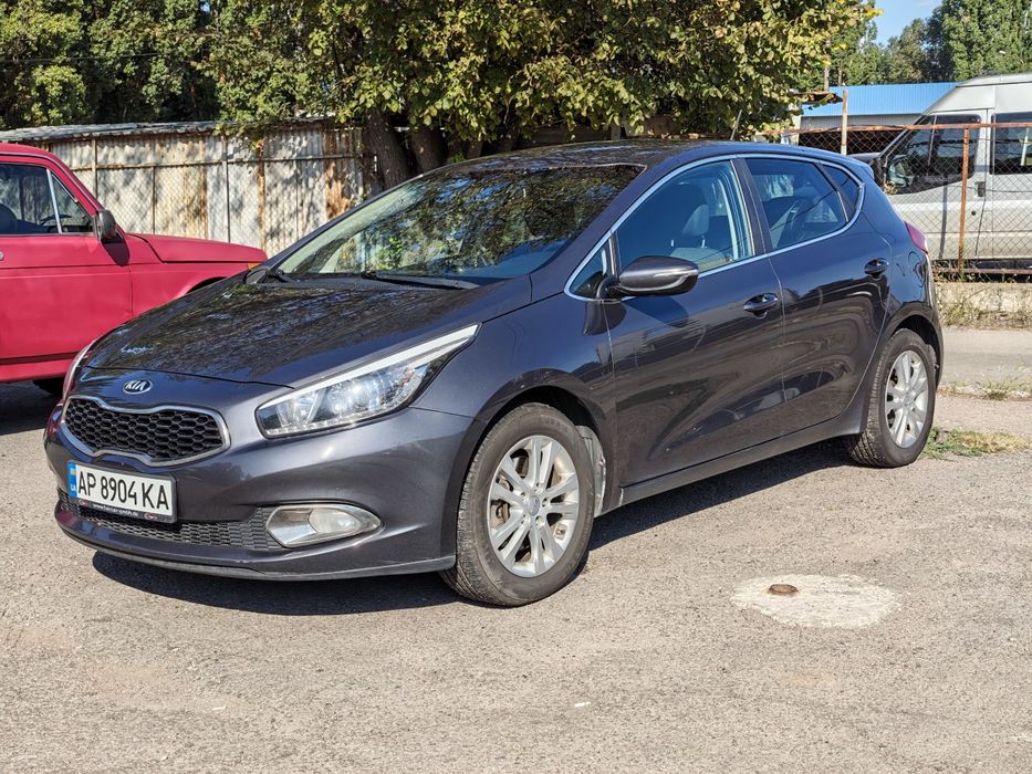 KIA CEE'D 2015 VIN U5YHN516AFL192735 фото оголошення 2 з 8