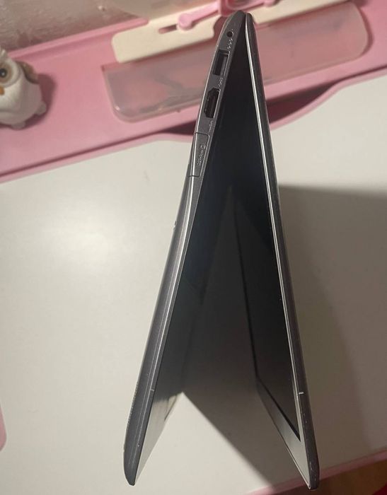 Компактний ноутбук Samsung для навчання — Тонкий, легкий, літає в інте