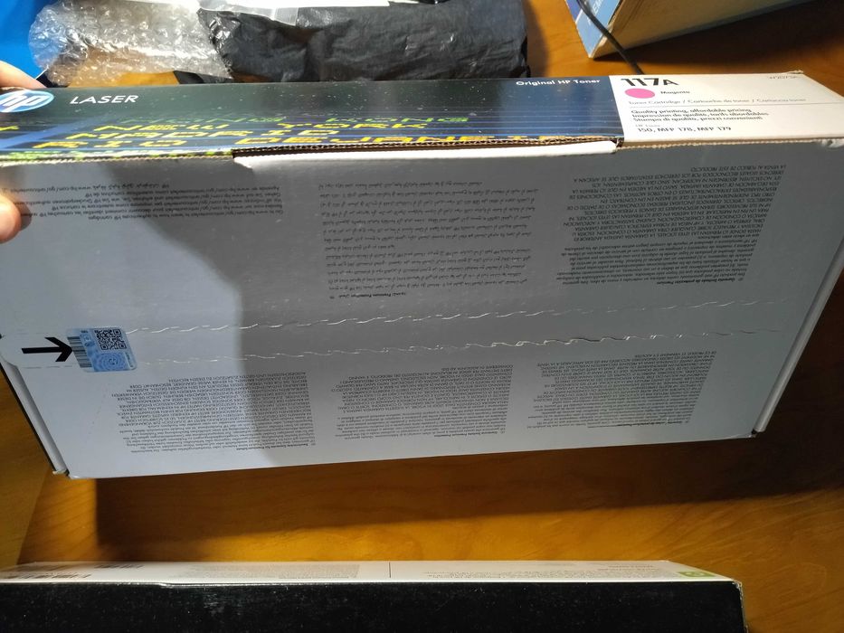 Toners NOVOS originais HP 117A Azul e Magenta