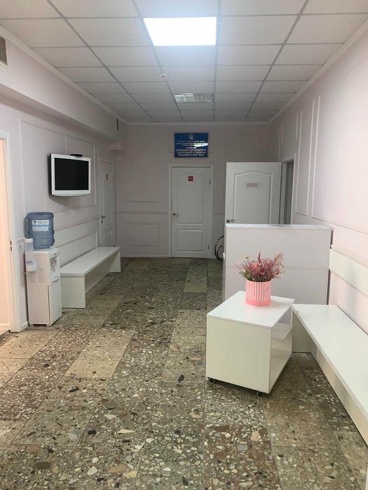 Волошская метро Тараса Шевченко ,сдам кабинет в медцентре 12000 грн