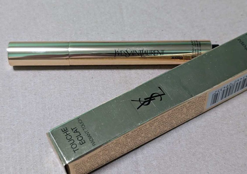 Touche Eclat  Yves Saint Lauren Хайлайтер и консилер2 Луминистый Иворы