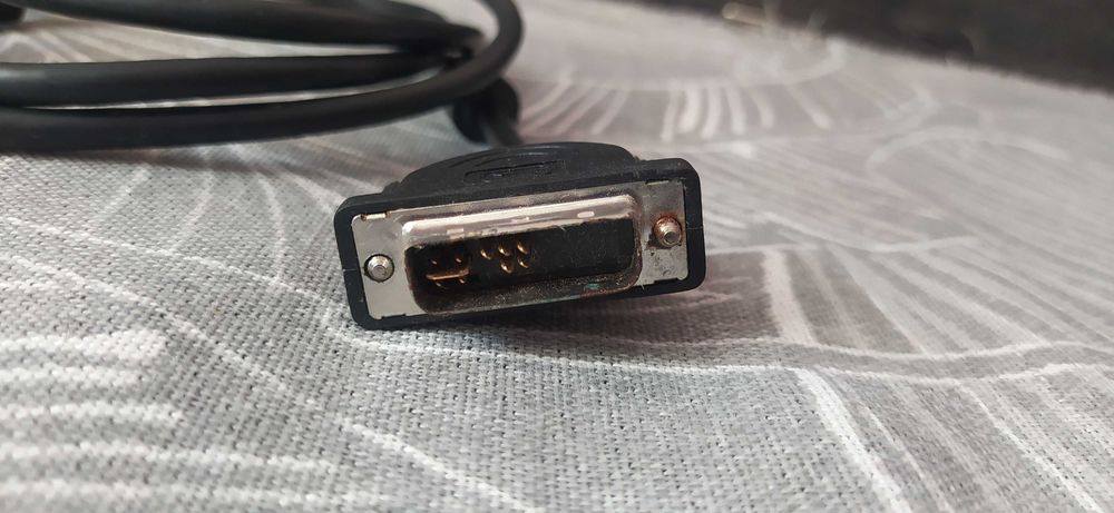 Шнур кабель для монитора иногда и телевизора от компьютера VGA DVI