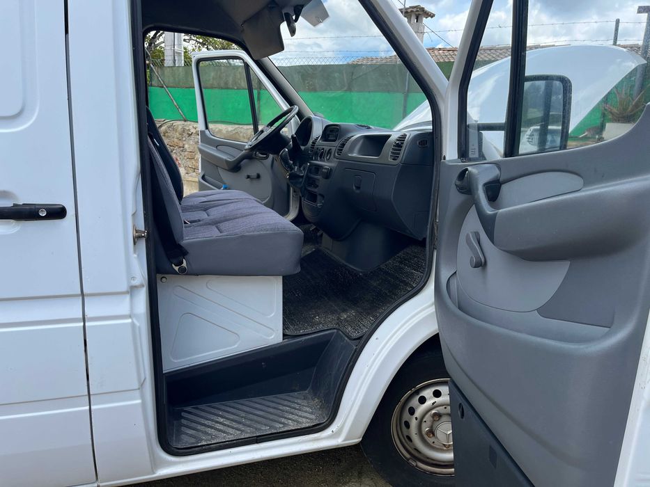 mercedes benz sprinter