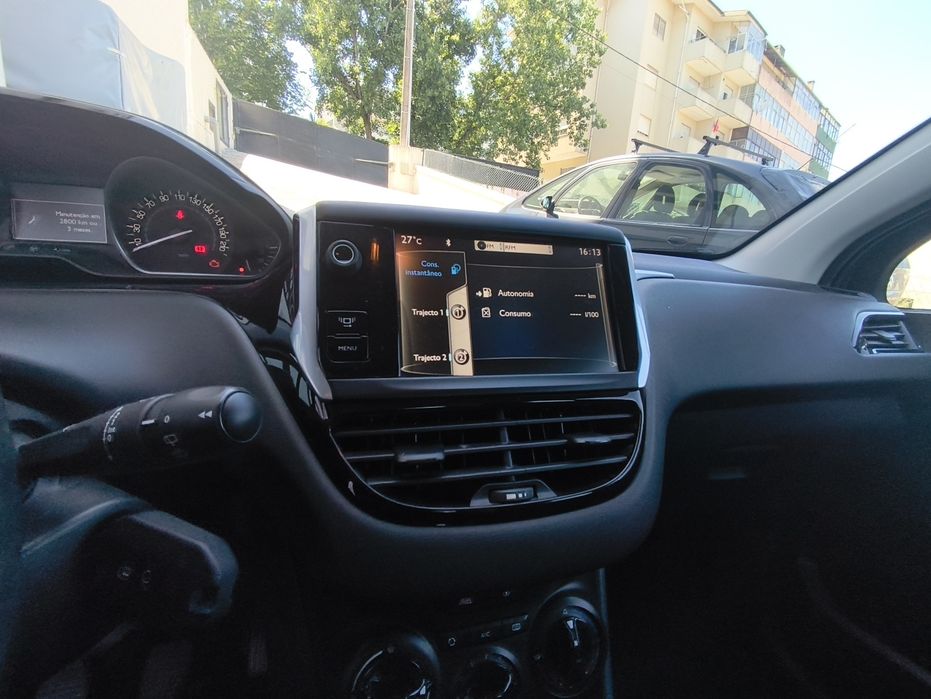 Peugeot 208 1.2 GPS