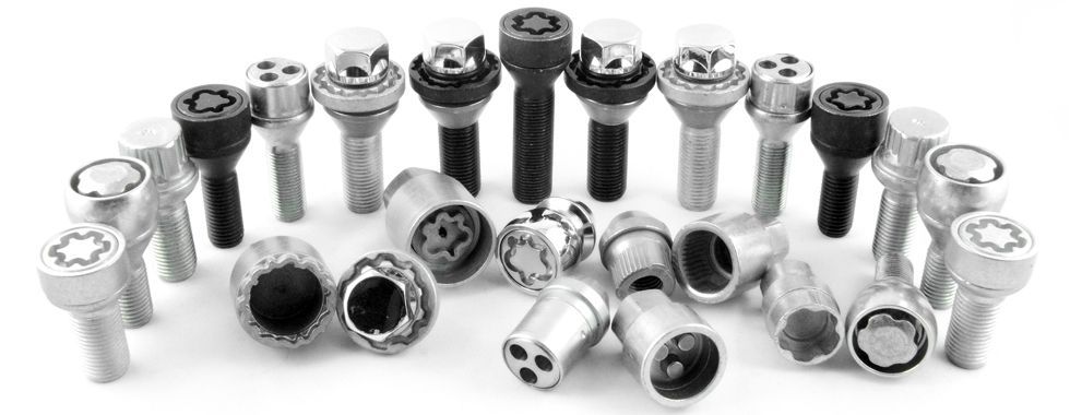 Pernos e Fêmeas para Jantes de carro