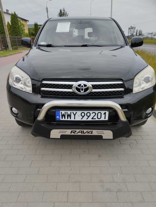 Sprzedam samochód osobowy Toyota RAV4