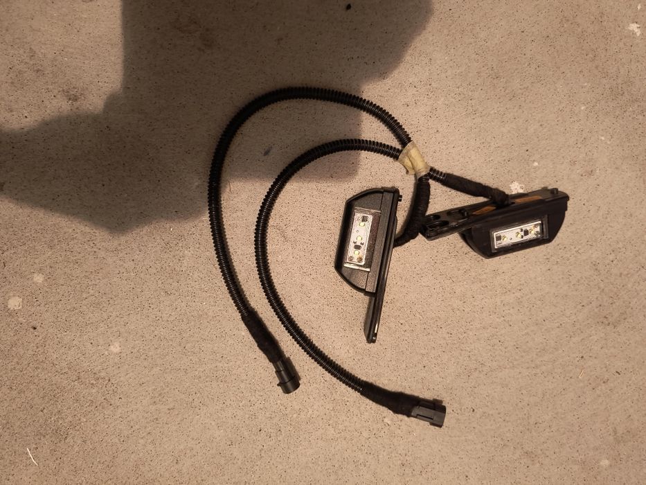 Lampa obrysowa LED  komplet do przyczepy lawety naczepy ciężarówki