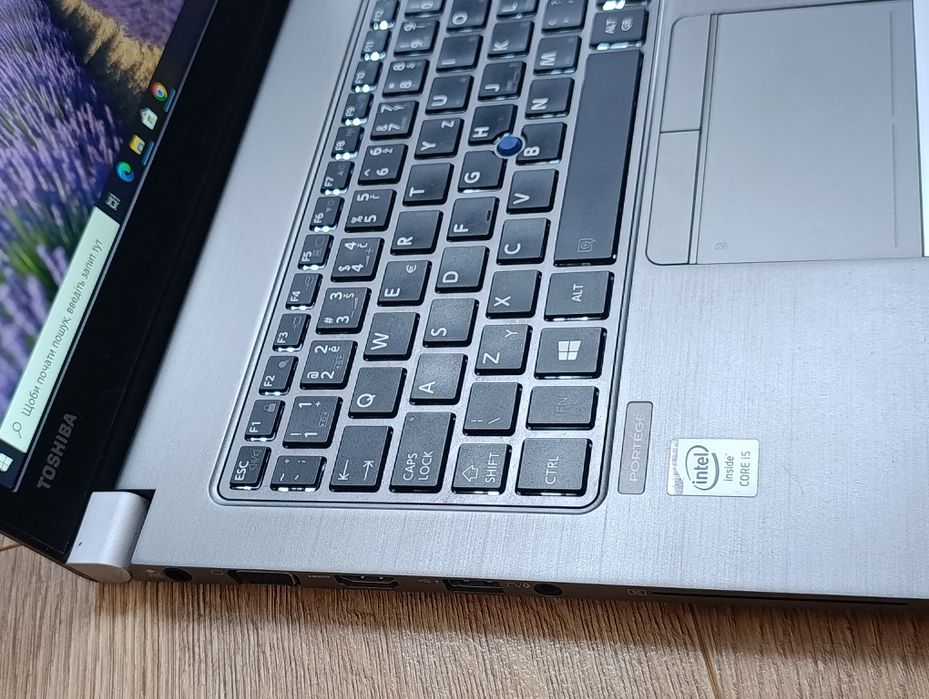 Для навчання та роботи  Toshiba Portege Z30-A/Проц.Intel Core i5 до 2.7Ghz/Ekран 13.3" Full HD 1920×1080/ОЗП8GB/ mSSD128Gb/video 4k/AKБ більше 4 год