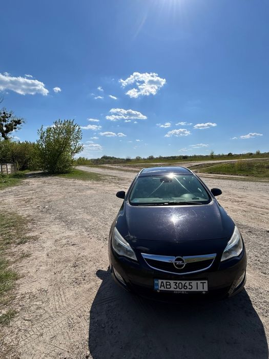 Opel Astra J 2011 Sports Tourer 1.7 CDTI
