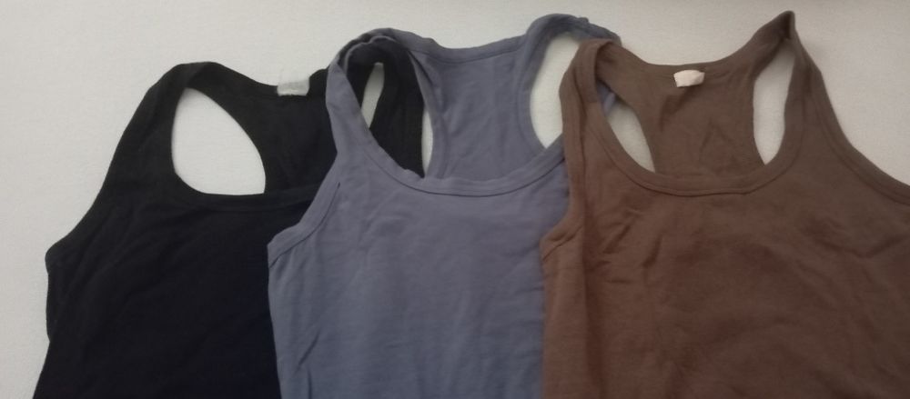 Conjunto de 3 t-shirts cavas tamanho m