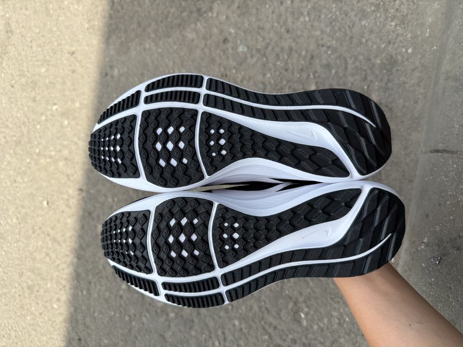 NIKE  pegasus 40 premium Кроссовки оригинал 36 размер