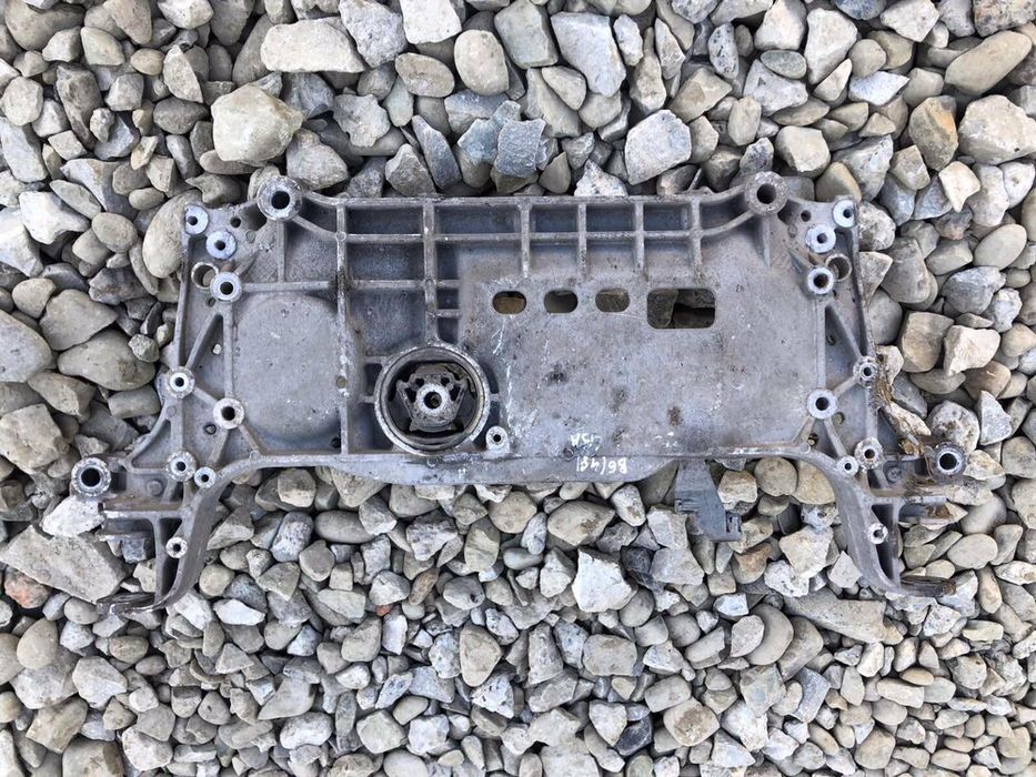 Балка підрамник Volkswagen Tiguan Passat Пассат CC B6 B7 3C0 199 369 F