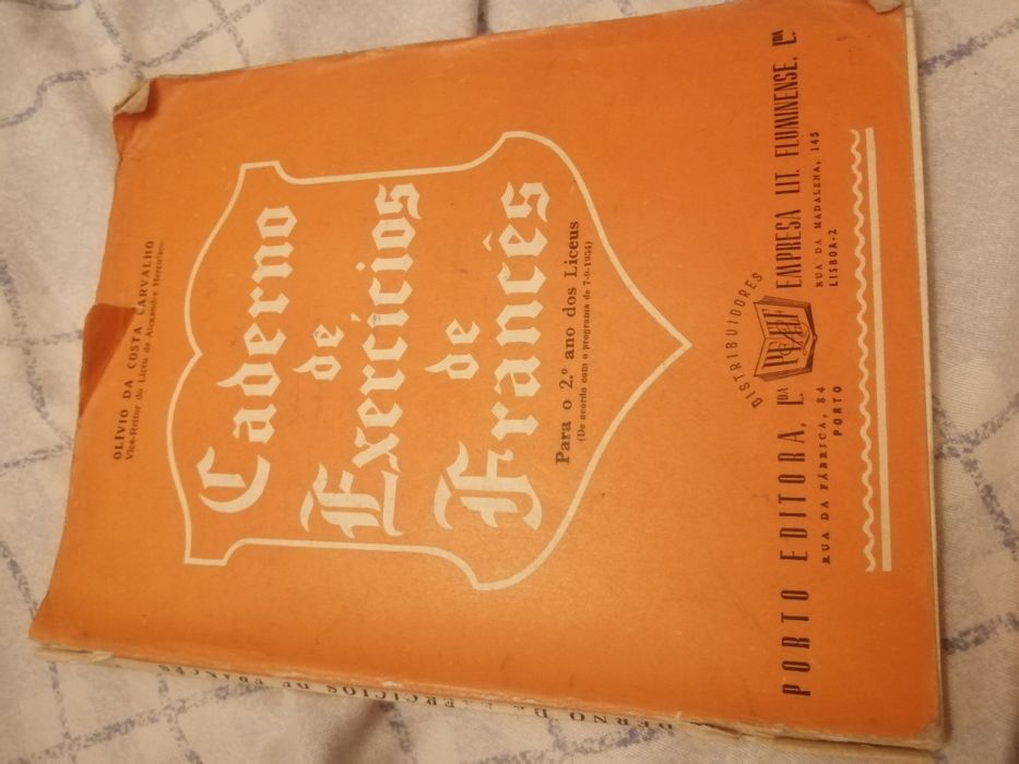 Caderno Exercícios Francês N°0763