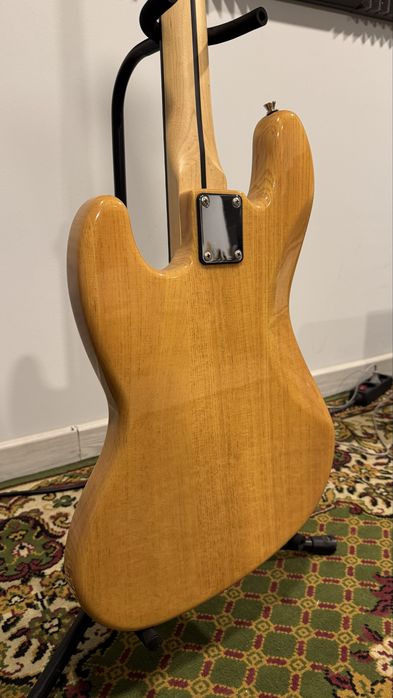 Baixo Harley Benton JB-75