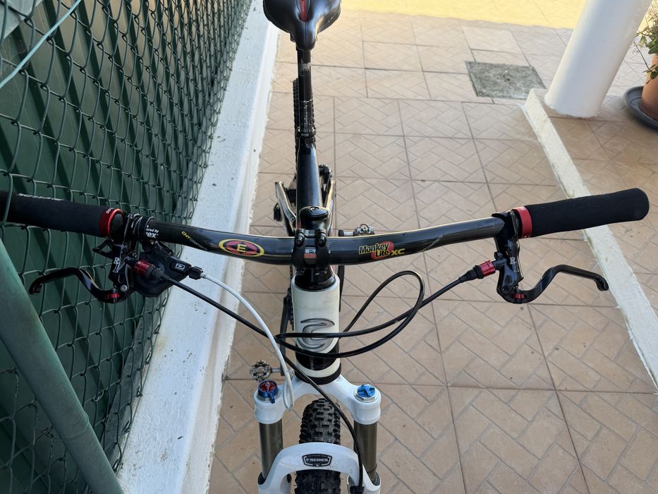 Cannondale Rush M Suspenssão total Carbono