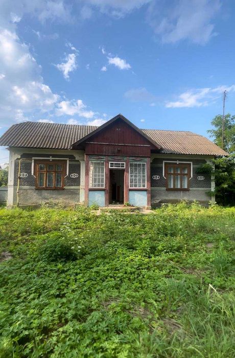 Будинок у с. Слобідка Більшівцівська – затишок, простір і власне подвір’я!
