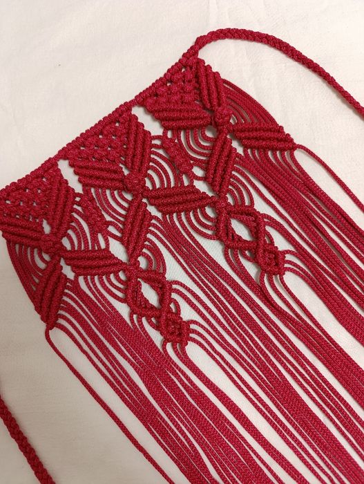 Дитячий пояс макраме