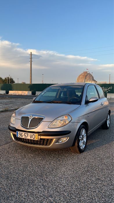 Lancia Ypsilon