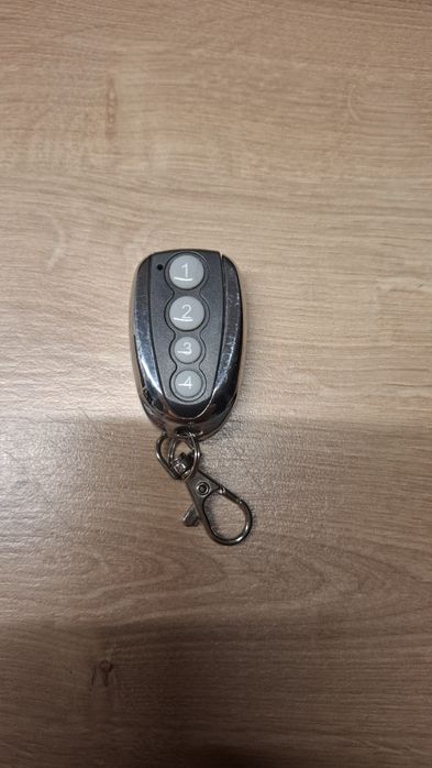 Pilot 4-kanałowy Sommer 434,42  - 2 szt.MHz zamiennik